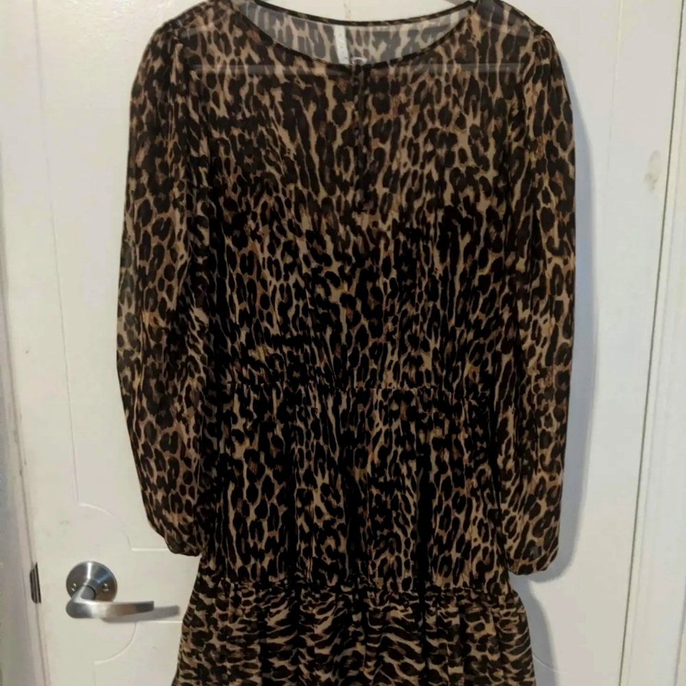 Leopard print maska dress